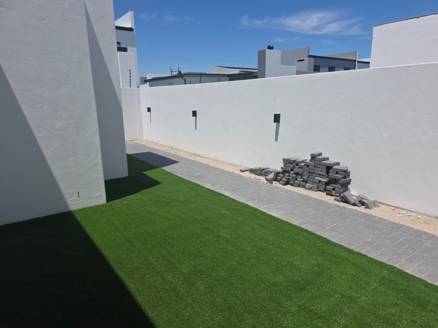 4 Bedroom Property for Sale in Sandown Western Cape